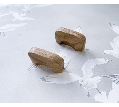 Мебельная ручка-кнопка Knob из дуба (56×32×15 мм), Россия
